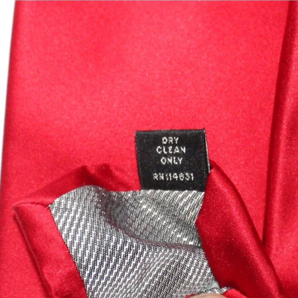 Nicole Miller NY Necktie solid red 100% silk